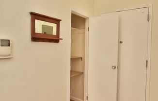 Studio, 1 bath, $2,083, Unit 5A