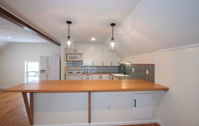 163 CENTRAL