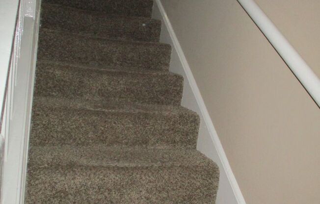 2 beds, 1.5 baths, 932 sqft, $1,775, Unit 26-Unit 4