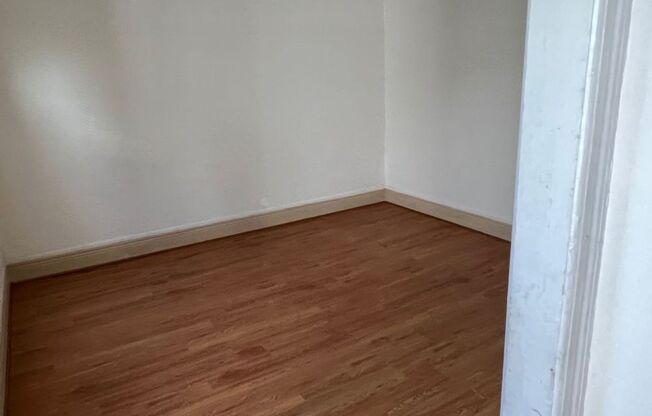 2119 W. Brown Street - 3 Bedroom Rear House