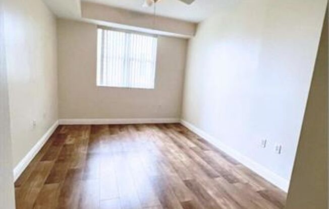 3 beds, 3 baths, $5,400