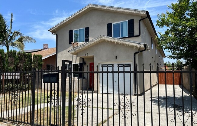 133 W 91 ST