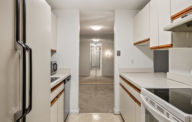 2 beds, 2 baths, 1,114 sqft, $3,950, Unit 205