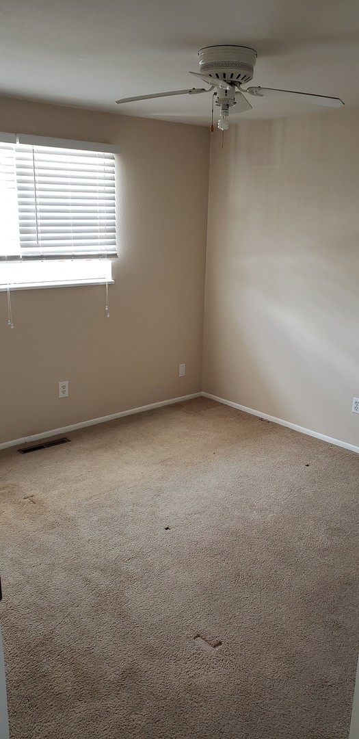 Move in ready 4 bedroom home For Rent on Shadowglen Dr