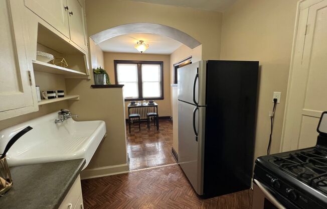 1 bed, 1 bath, 650 sqft, $995, Unit Unit 308 A900