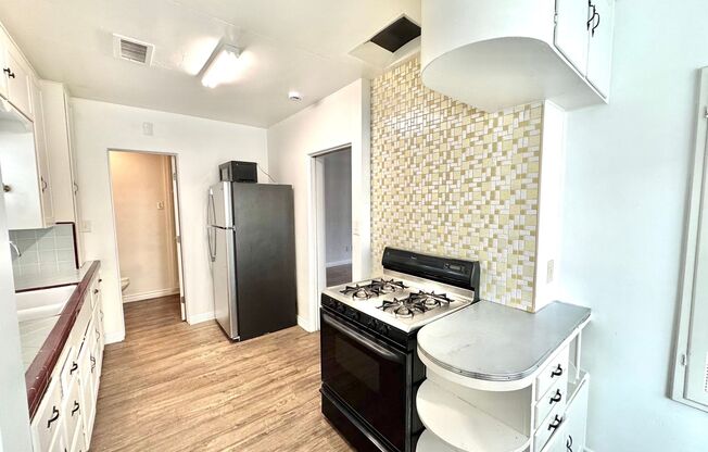 3760-3764 28th Street