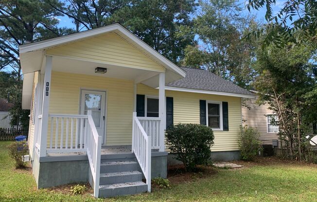 2 Bedroom 1 Bath SFH in Wilmington!!