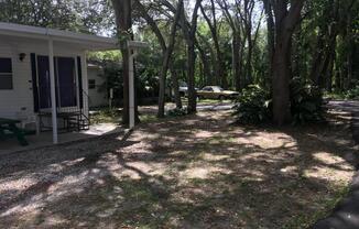 1 bed, 1 bath, 403 sqft, $1,300, Unit LOT 2619
