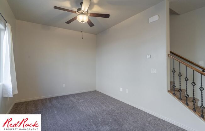 3 beds, 2.5 baths, $1,595, Unit # 21