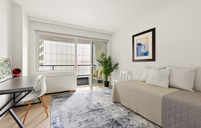3 beds, 3 baths, 1,700 sqft, $18,000, Unit 11BC