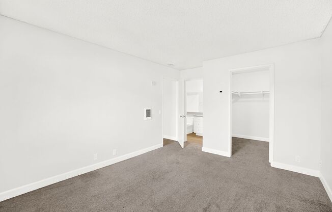 2 beds, 2 baths, 1,036 sqft, $2,725, Unit 254