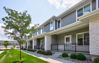 2342 SE PARKVIEW XING DR