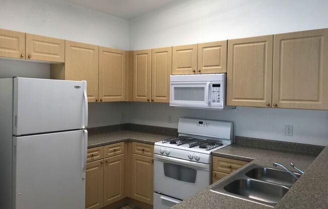 2 beds, 2 baths, $1,645