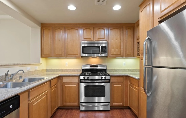 2260 Gellert Blvd
