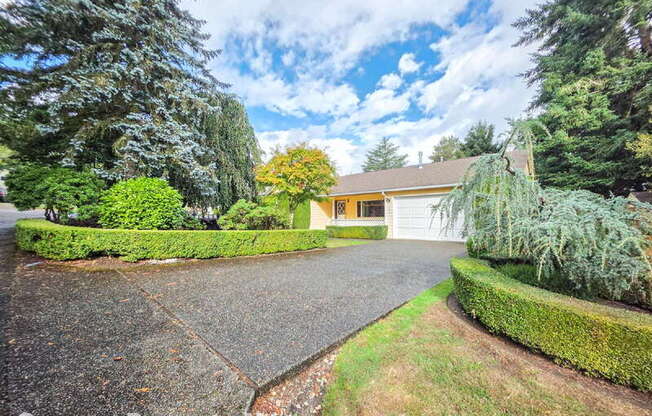 4155 W LK SAMMAMISH PKWY NE