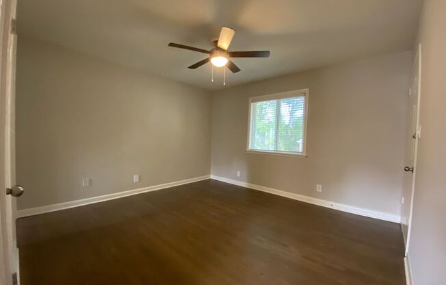 2 beds, 1 bath, 850 sqft, $1,520, Unit 497-D11