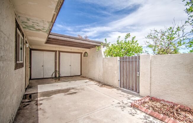 Charming 3 bedroom Townhome near MCC & Medical Center!
