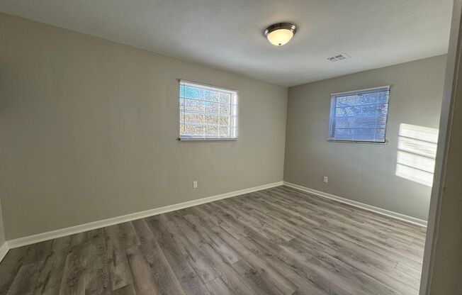 1 bed, 1 bath, $650, Unit 2211-B