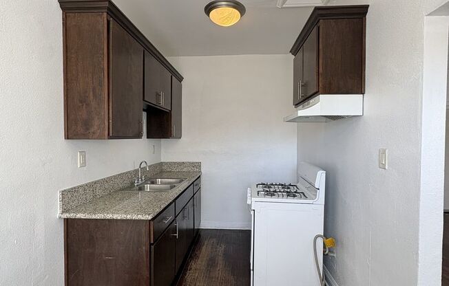 1 bed, 1 bath, $1,600, Unit Unit 211