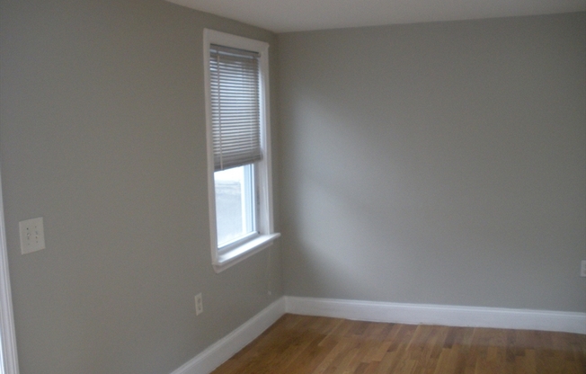 2 beds, 1 bath, 1,000 sqft, $2,750, Unit 1