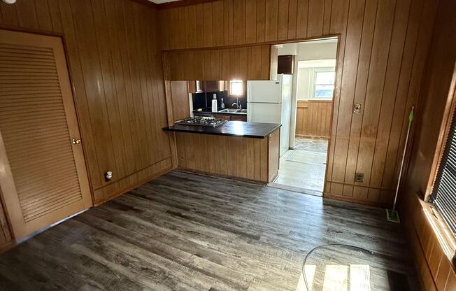 2 Bed Room 1 Bath
