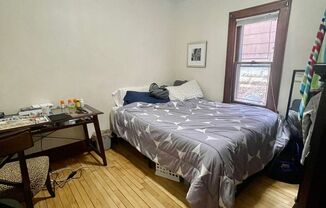 2 beds, 1 bath, $1,045, Unit 605