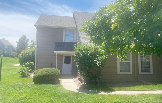 2 beds, 2 baths, $2,095