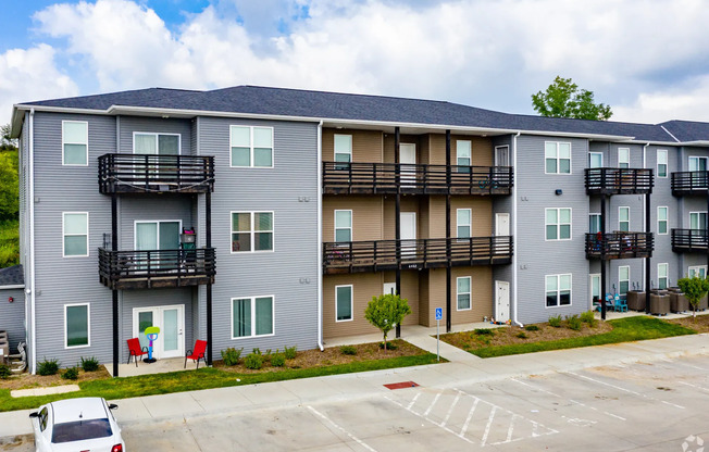 Aspen Grove Apartments