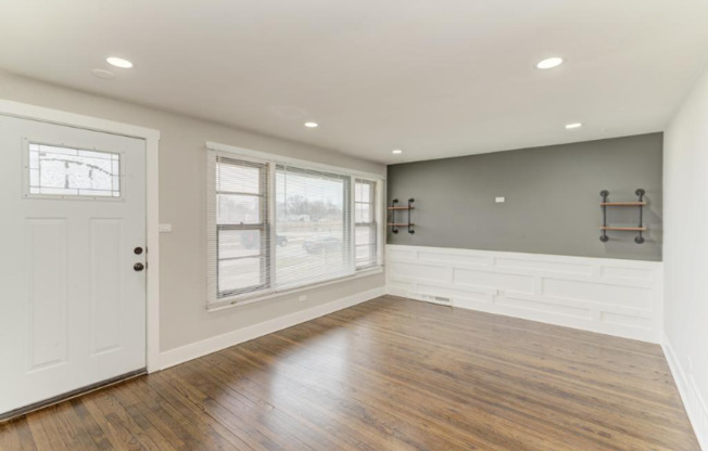 11209 S LAFLIN
