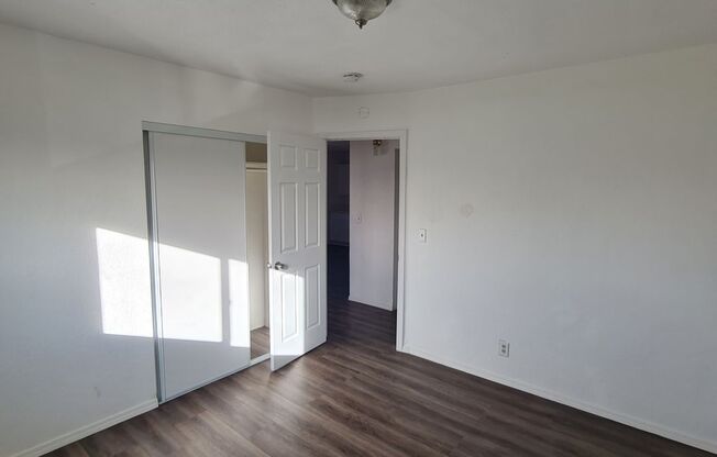 2 beds, 1 bath, 762 sqft, $1,300