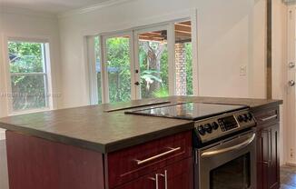 3156 MARY ST