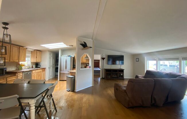 Deer Lake-3 bedroom, 2 bath house for rent!!