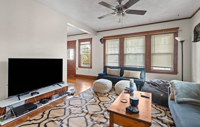 51 Sargent Ave