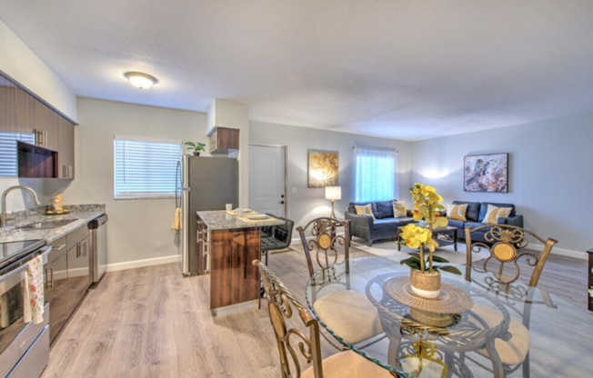 1 bed, 1 bath, 711 sqft, $1,399, Unit 121