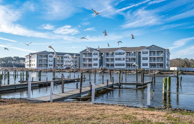 Waterfront- Year Round Community!