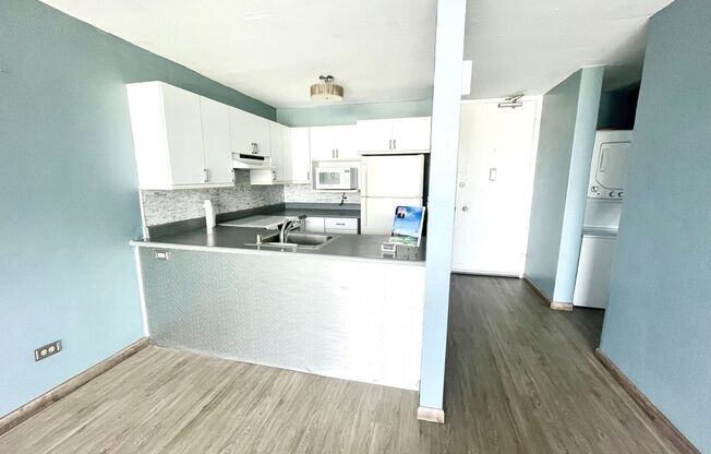 Pearl One Condo- 1 bedroom/ 1 bath unit in Aiea Available Now!