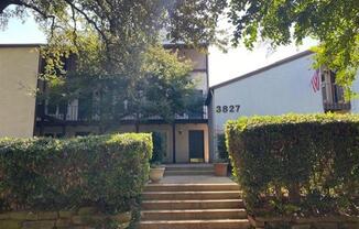 3825 GILBERT AVE
