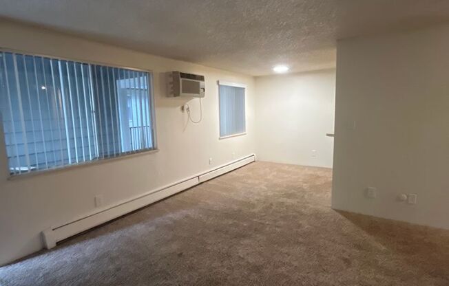 2 beds, 2 baths, 805 sqft, $1,525, Unit D-314