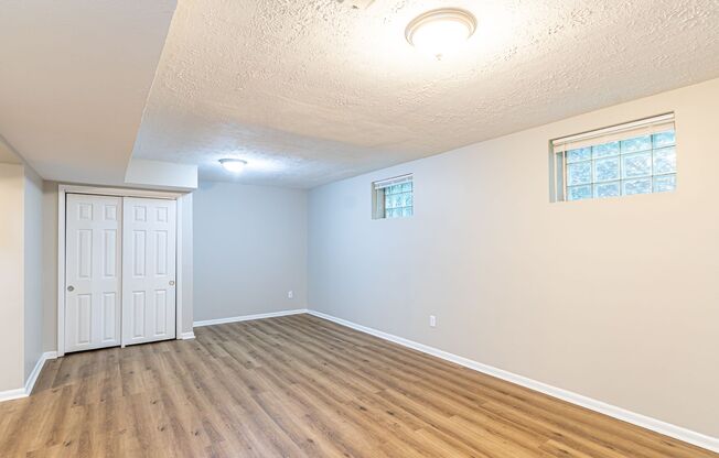 3 beds, 2.5 baths, 1,450 sqft, $2,350, Unit 8218-B (TH)
