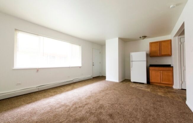 8312 S Ingleside