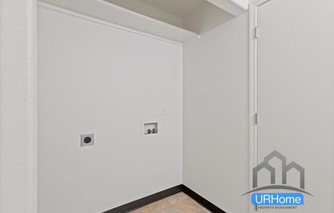 3 beds, 2 baths, 1,200 sqft, $1,750, Unit 8