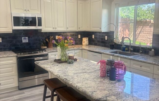 Beautiful Two-Story Residence in Desirable Murrieta Community-29725 Big Dipper Way