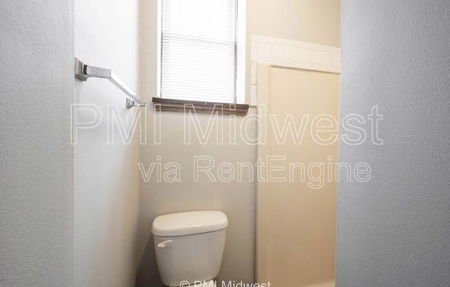 2 beds, 2 baths, 1,525 sqft, $1,199, Unit 1a