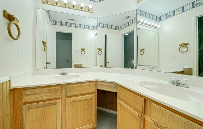 3306 Scenic Glen Dr, Mansfield, TX 76063