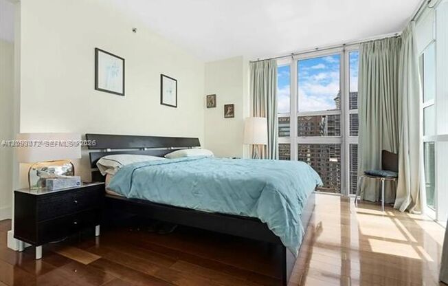 2 beds, 2.5 baths, $6,500, Unit # 3710