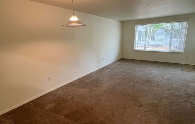 2 beds, 2 baths, 1,350 sqft, $1,650, Unit 111
