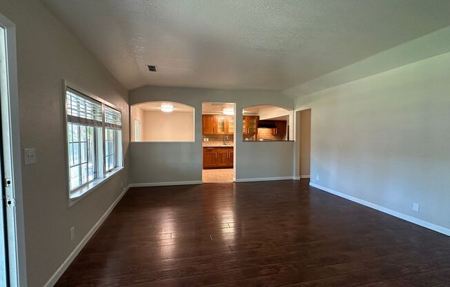 Country Lane Apartments ~ A Hidden Gem!