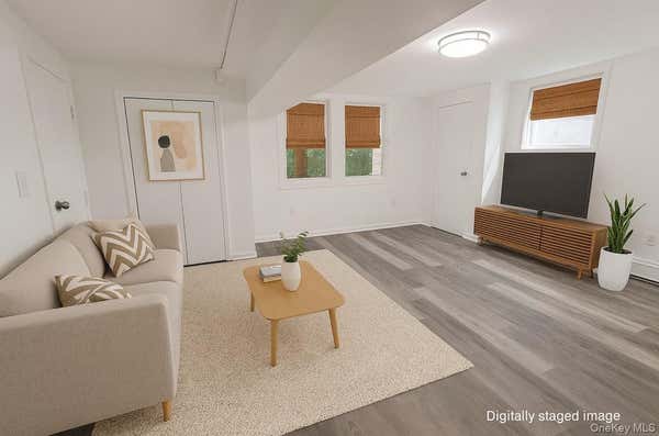 14516 GUY R BREWER BLVD