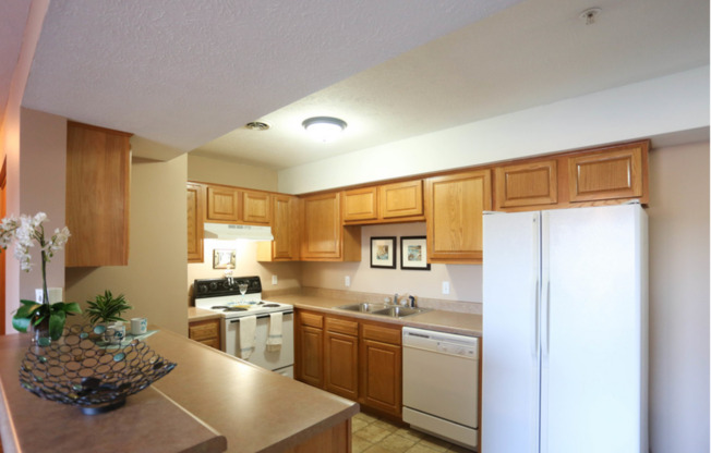 1 bed, 1 bath, 680 sqft, $950, Unit D303