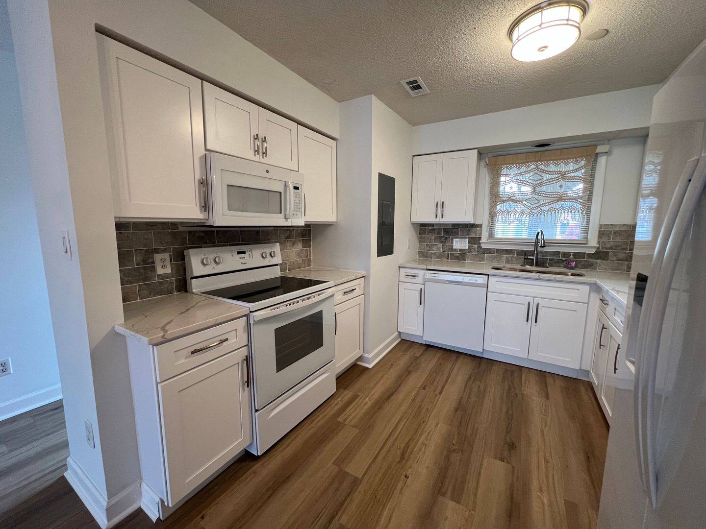 Beautiful waterfront condo on Lake Wylie!